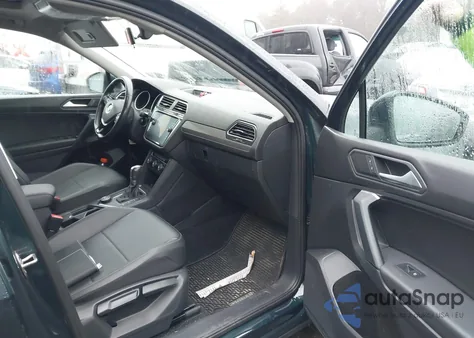 2019 Volkswagen Tiguan 2.0T Se/2.0T Sel/2.0T Sel R-Line/2.0T Sel R-Line Black from USA, damaged, VIN 3VV2B7AX5KM157595